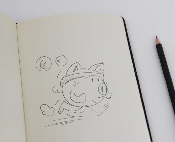 Boceto a lápiz en un cuaderno: cerdo-hucha estilizado en posición de carrera, con detalles de movimiento y monedas alrededor